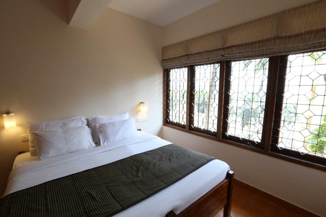 Abad Serviced Villas Kovalam Exterior photo